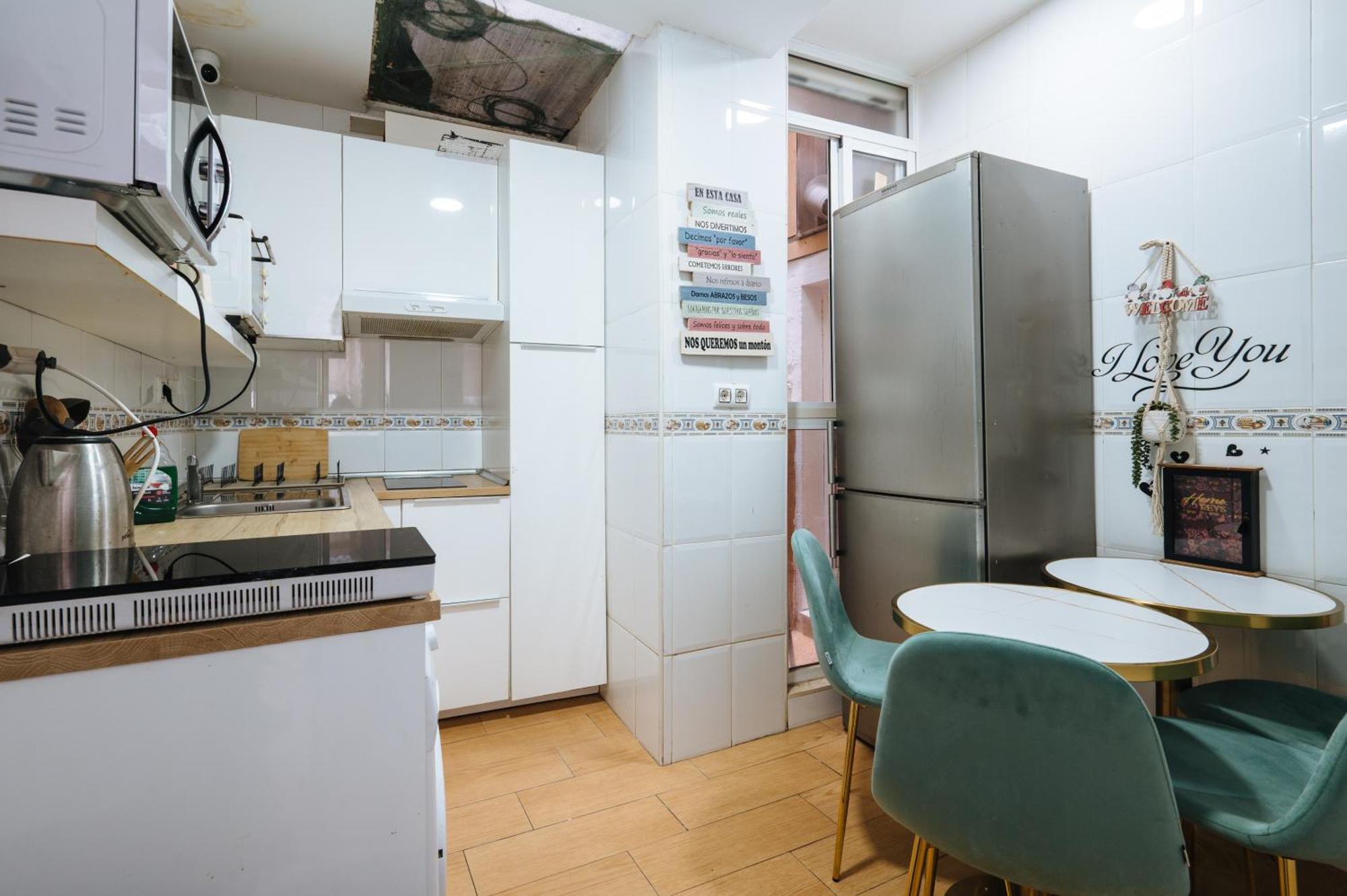 Airbhouse Private Rooms & Apartments — Fotos 1